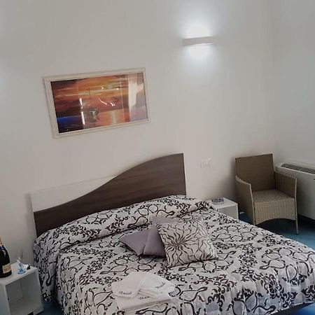 Nereide Bed & Breakfast Тропеа Екстериор снимка