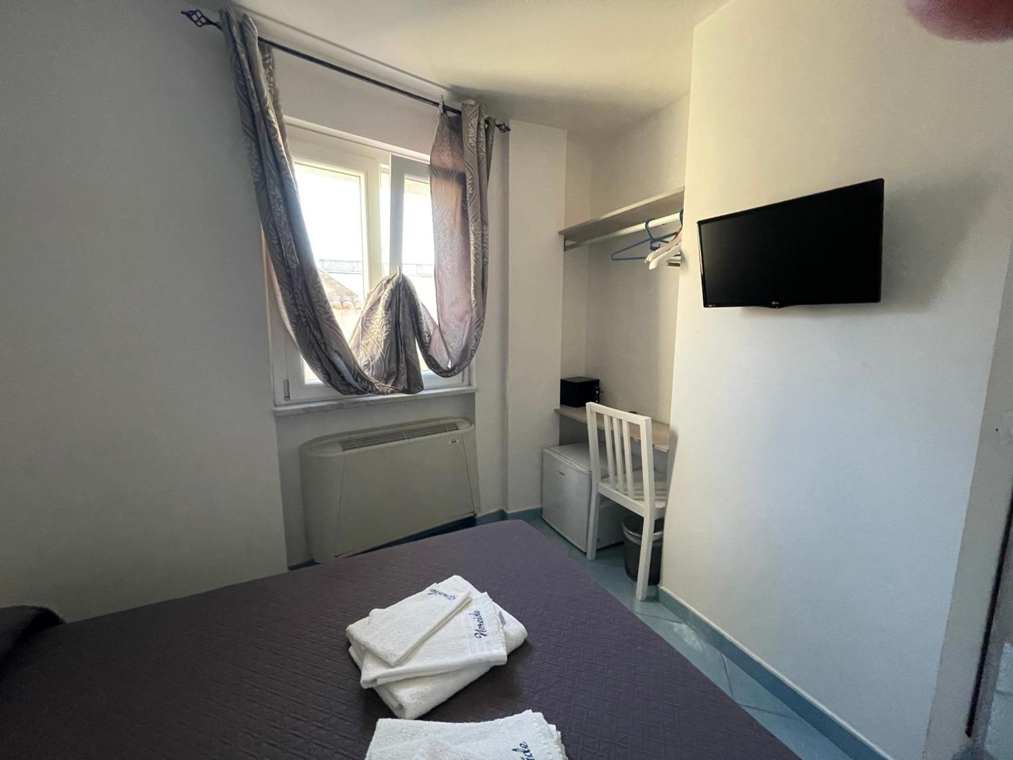Nereide Bed & Breakfast Тропеа Екстериор снимка