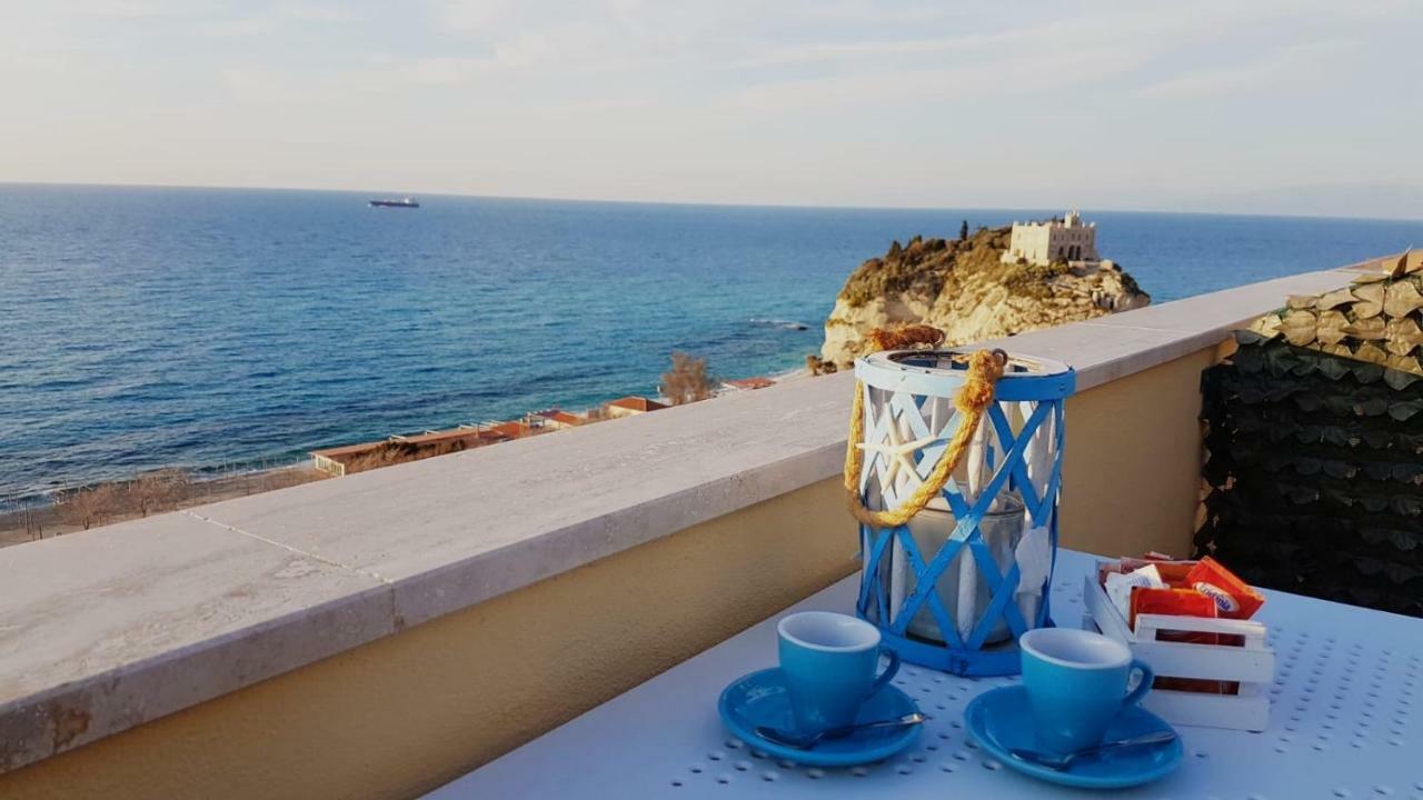 Nereide Bed & Breakfast Тропеа Екстериор снимка