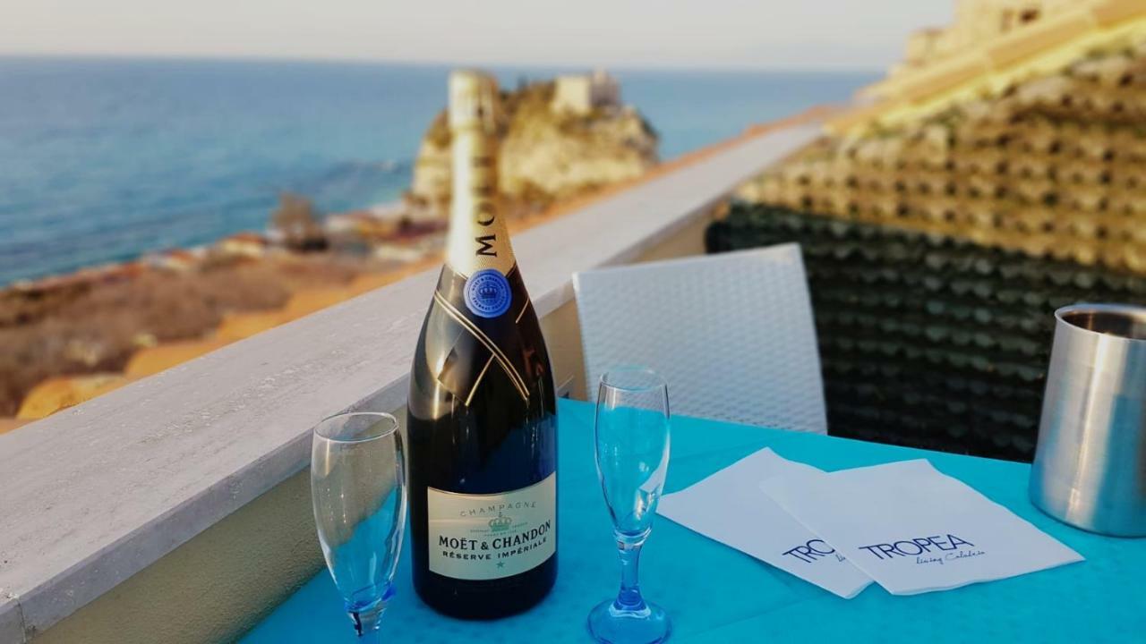 Nereide Bed & Breakfast Тропеа Екстериор снимка
