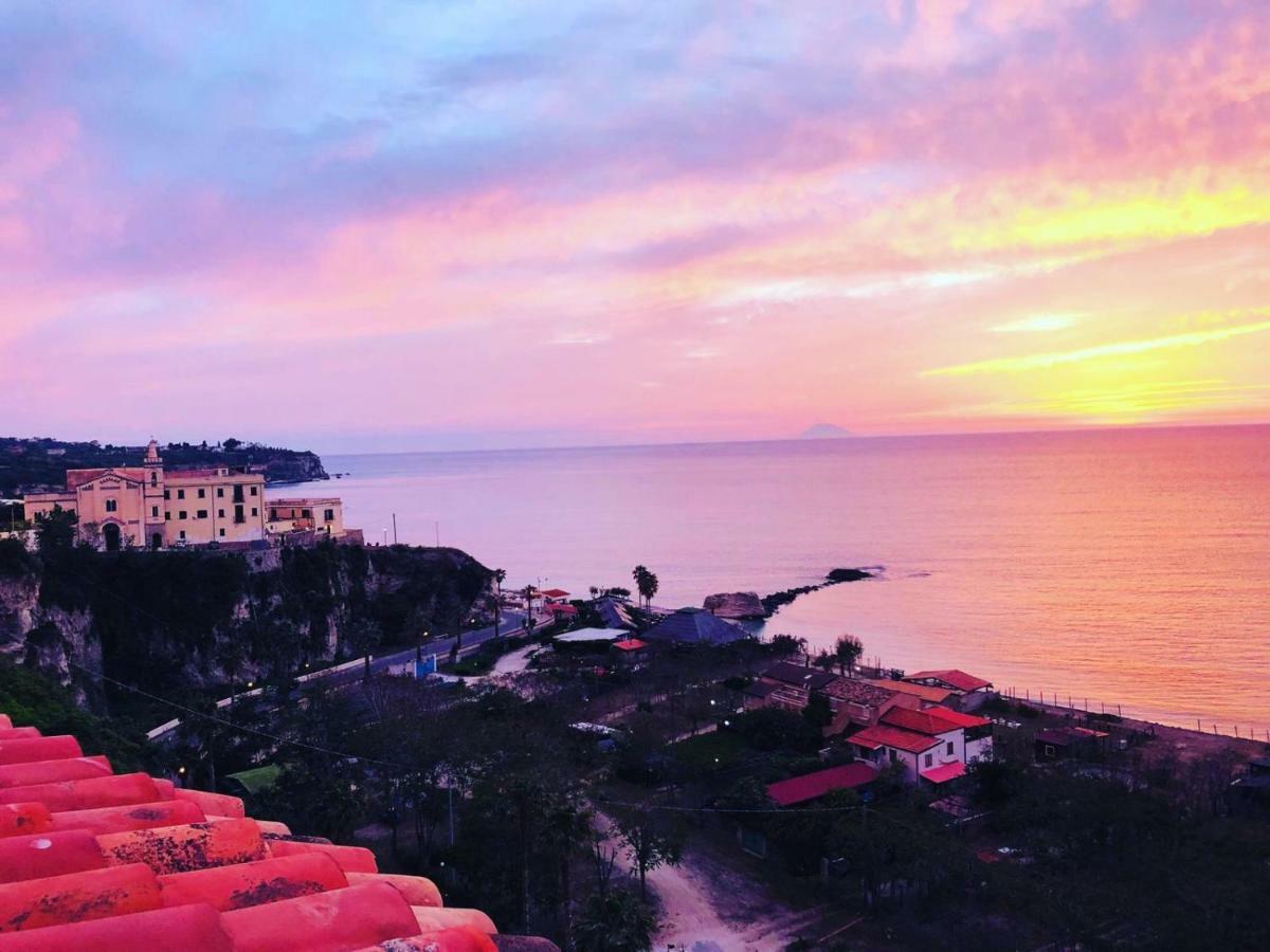 Nereide Bed & Breakfast Тропеа Екстериор снимка